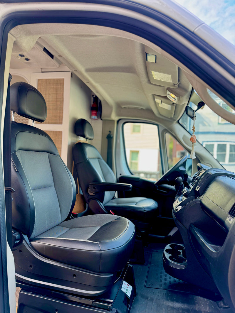 Starlink campervan: a digital nomad's dream machine! — photo 12