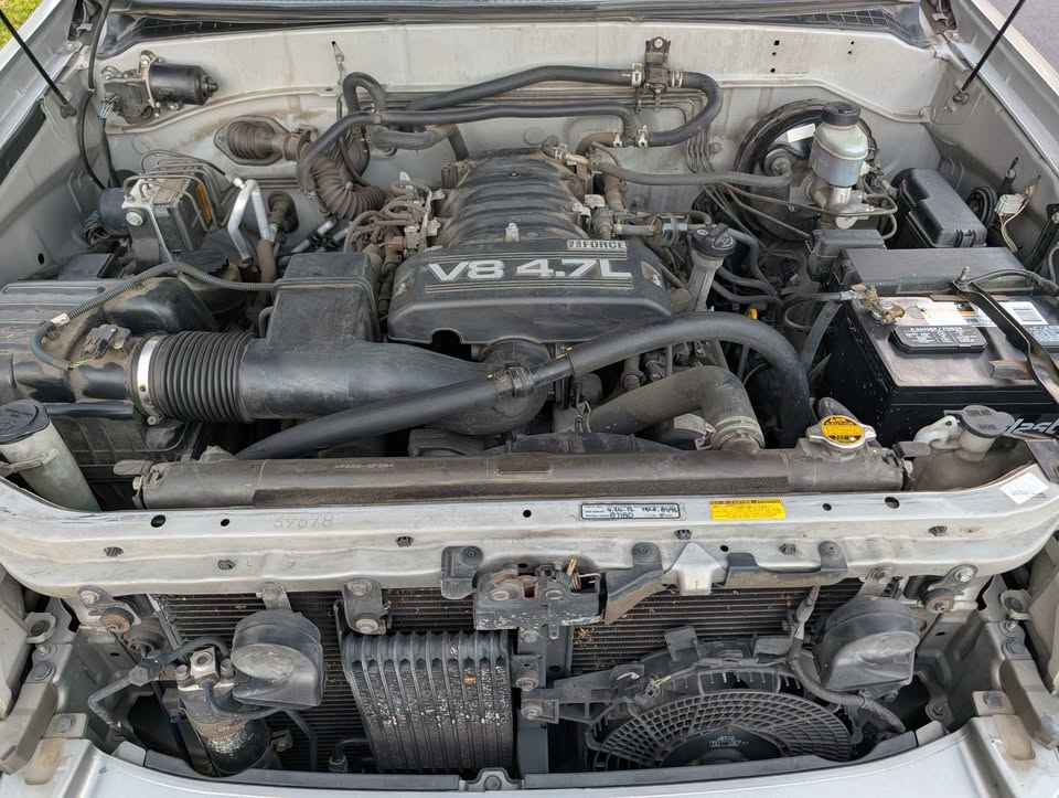 2006 Toyota Sequoia · Limited Sport Utility 4D in Roseville, CA (photo 12) — photo 12