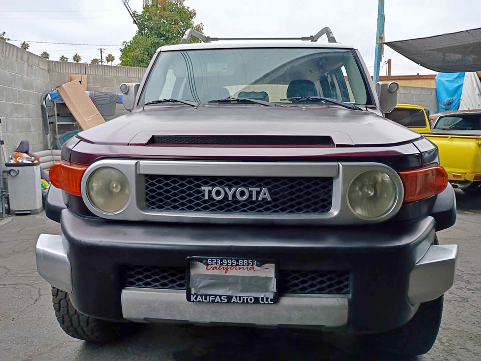 2008 Toyota FJ Cruiser · Sport Utility 2D in Los Angeles, CA (photo 1) — photo 1