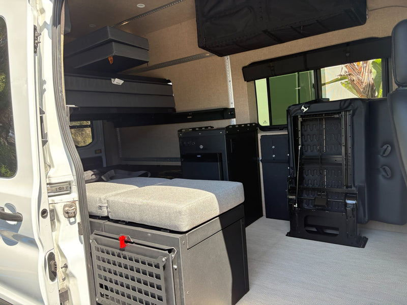  with a roof rack and tinted windows — photo 2
