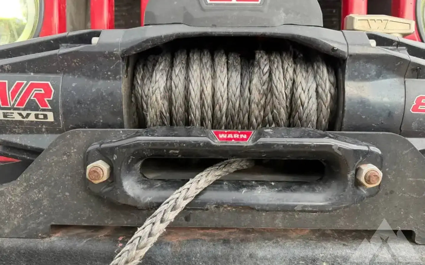 Warn VR EVO 8s winch — used gear for sale (photo 3) — photo 3