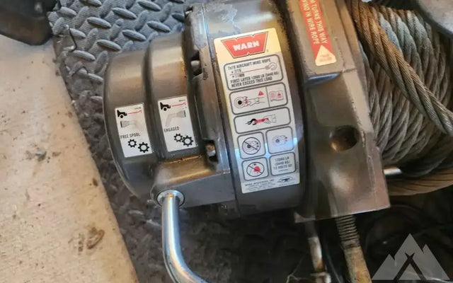Warn winch — photo 2