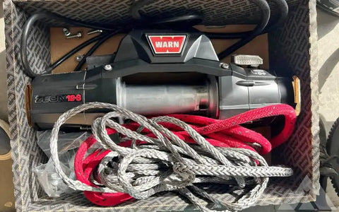 Warn winch new with warn epic recovery bag