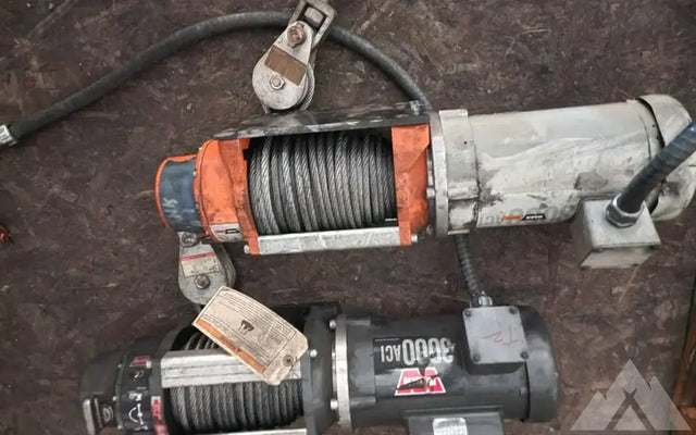 Warn winches — photo 2
