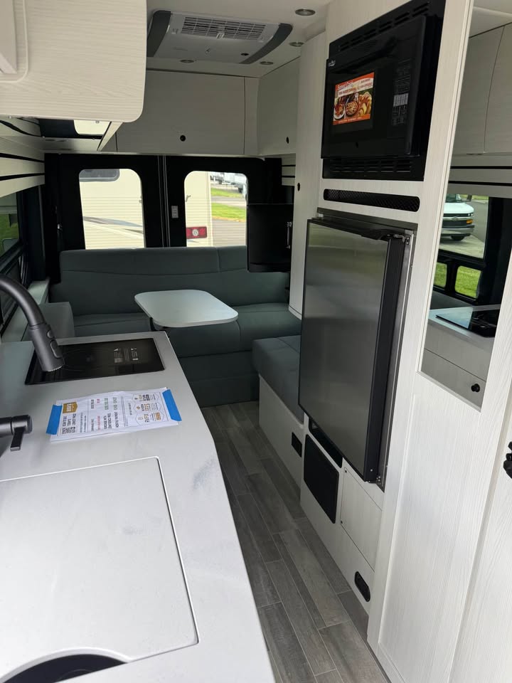 2026 Pleasure Way Ontour 2.2 in Junction City, OR (photo 11) — photo 11