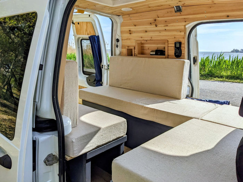  custom seating/bed — photo 11