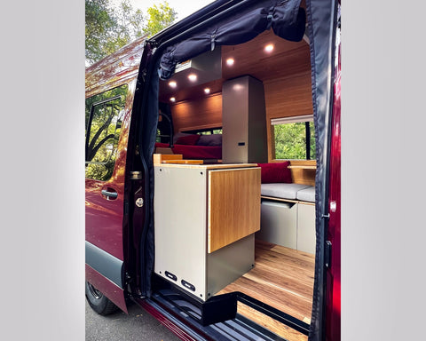 Scenic Vans' "The Shasta" - Unlimited Mileage — photo 4