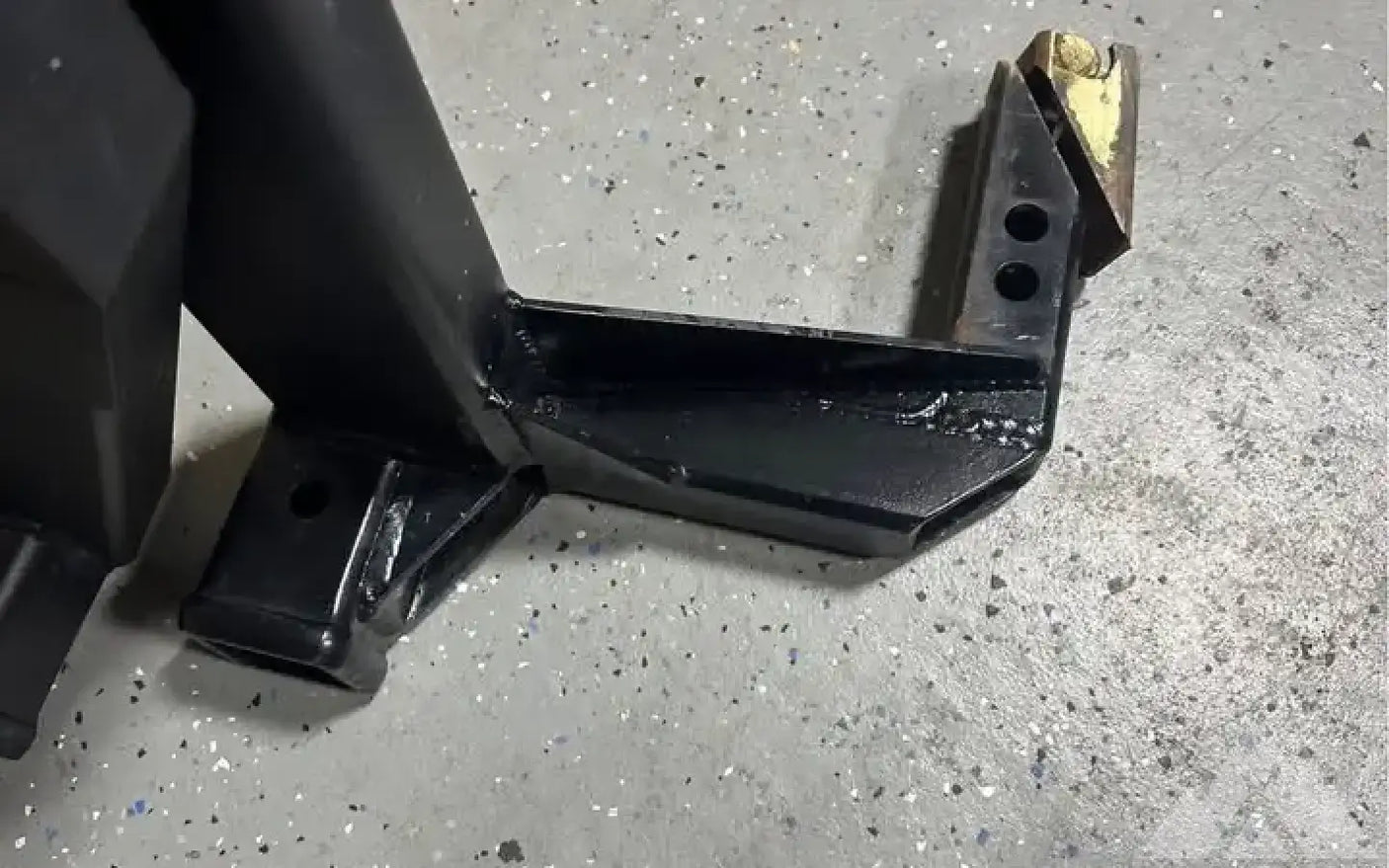 Wilco off-road hitch swing — used tire carriers & swing outs for sale (photo 5)