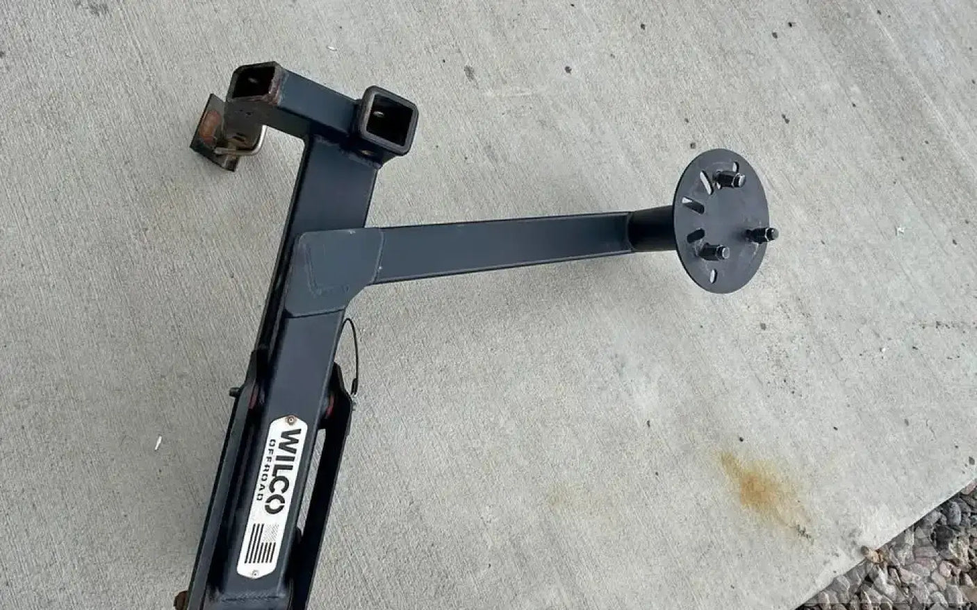 Wilco Rear hitch tire carrier — used tire carriers & swing outs for sale (photo 3)