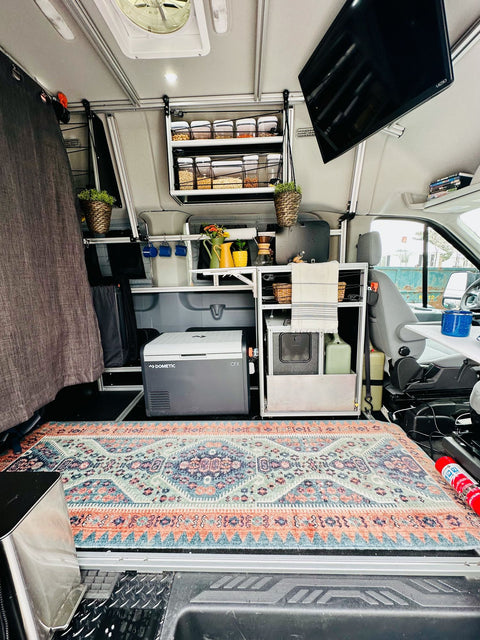 The Perfect Getaway Van (2019 2WD Vandoit DO EL Highroof) — photo 5