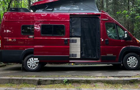 Clifford, the Big Red Van — photo 5
