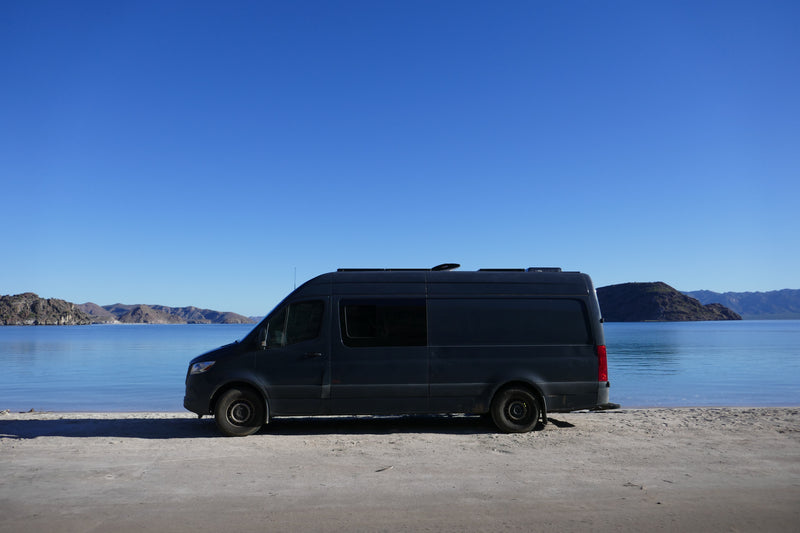 'Midnight' the camper van — photo 1