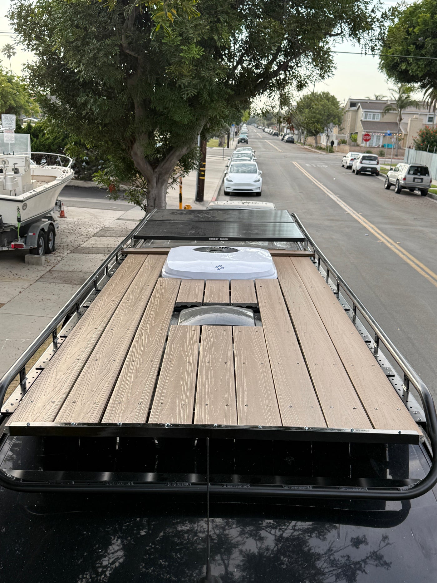 The Black Panther - 4 x 4 Custom Sprinter Van - Pet Friendly! — photo 13