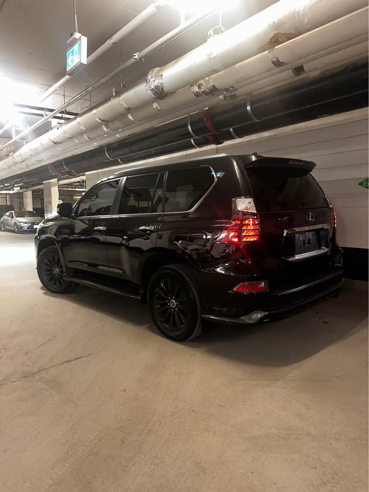 2023 Lexus GX in Toronto, ON (photo 7)