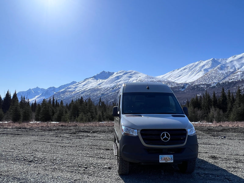 Mercedes-Benz High Roof Sprinter Van 2500 4x4 "Byron" — photo 2