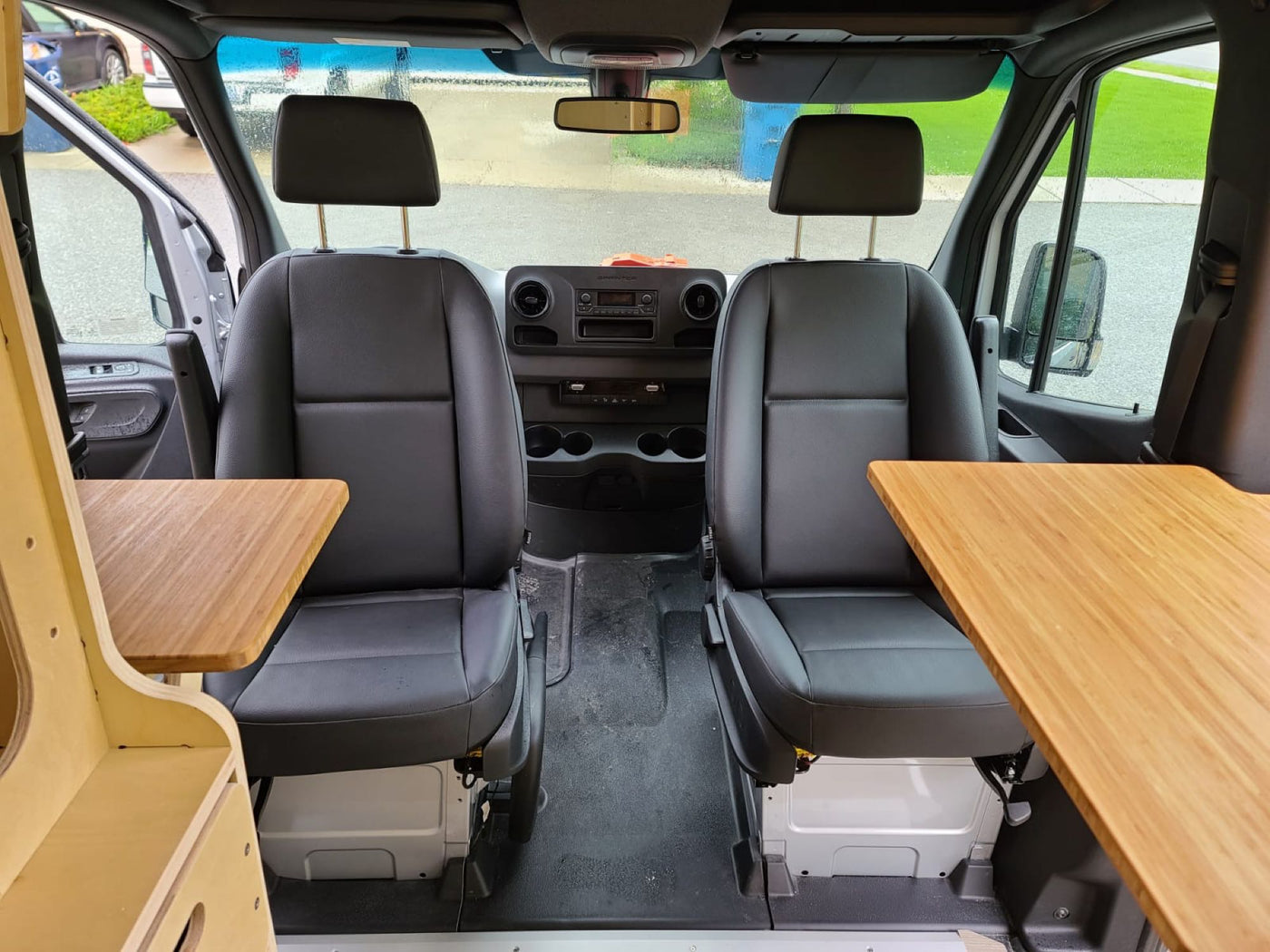 2022 Mercedes Sprinter Van (1) — photo 7