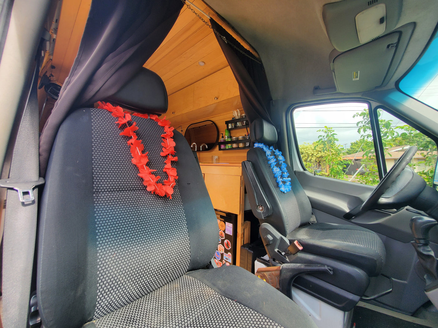 "Big Blue" - Custom Vintage Mercedes Campervan! — photo 13
