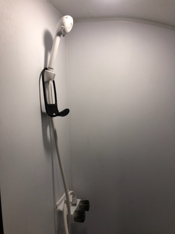  compact kitchenette with fridge — photo 7