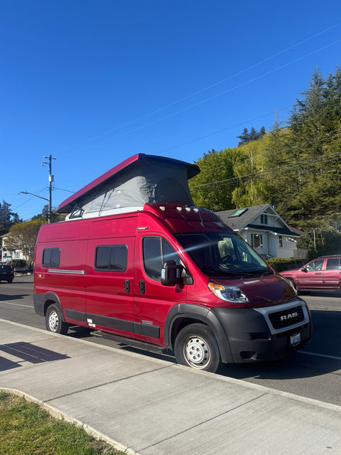 Capt Sparkle VanMoose overland rental