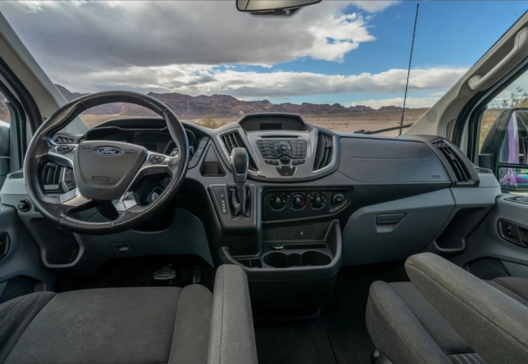 860 miles on the odometer & 312 miles to empty — photo 13