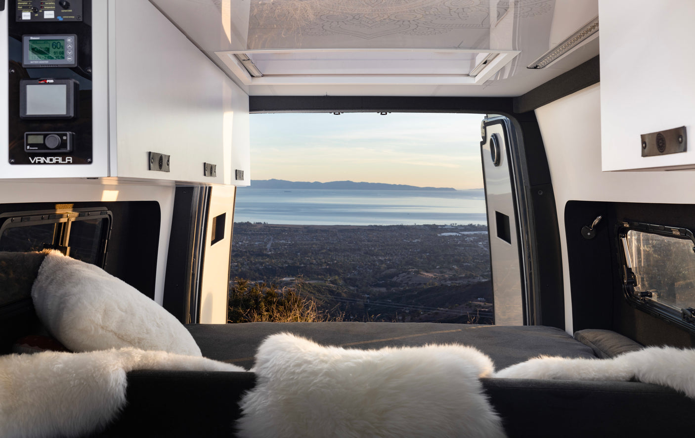 Vandala , Sprinter Van 144 Experience