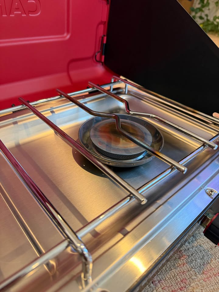 Camp Chef Everest 2x Burner Stove w/ carrying case in San Diego, CA (photo 8) — photo 8