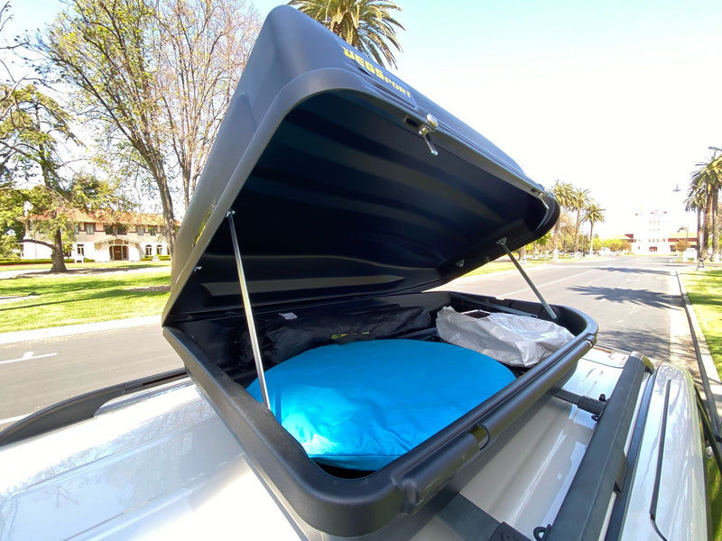Micro-Camper includes all the camp gear. Perfect couple's adventure getaway — photo 18