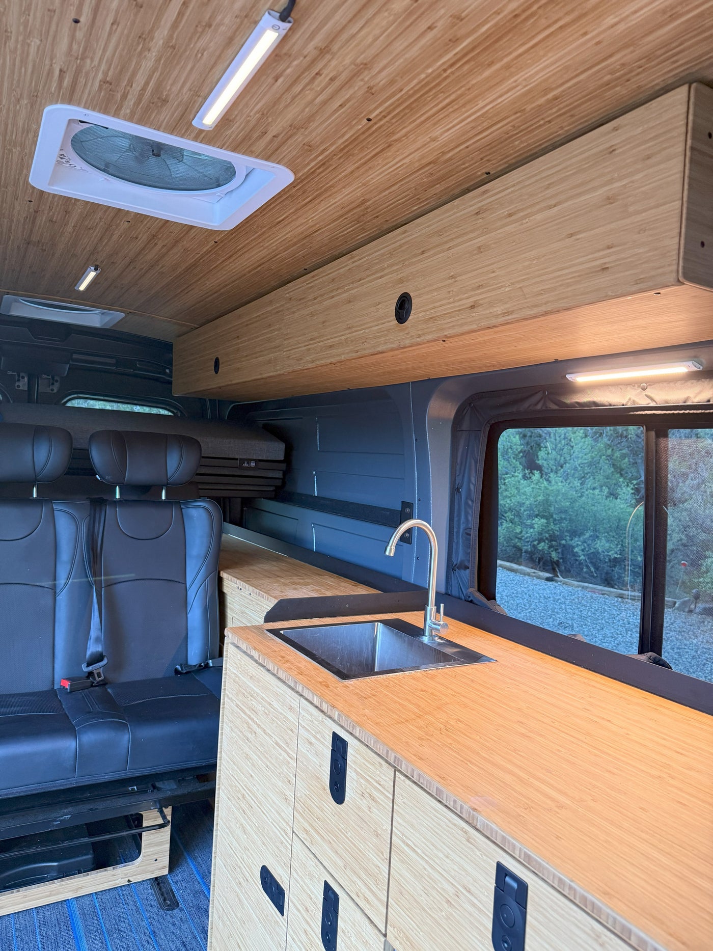 Vortex Family Camper Van — photo 5