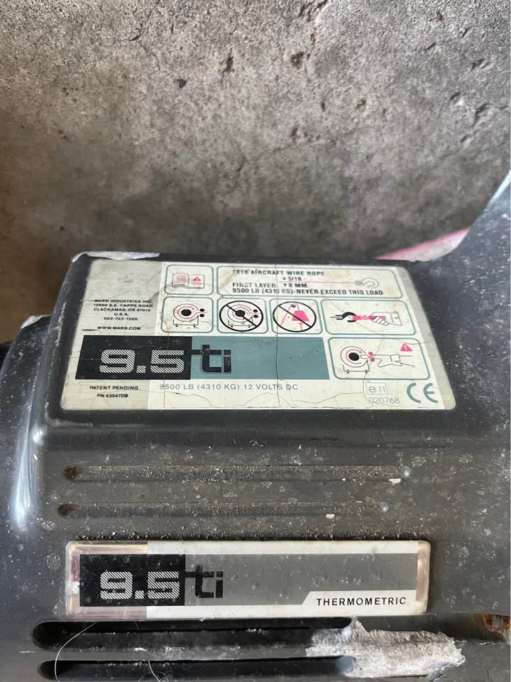 Warn 9.5ti thermometric winch in Thornton, CO (photo 4) — photo 4