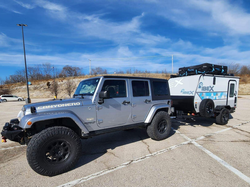  ready for adventure.|This silver Jeep Wrangler — photo 2