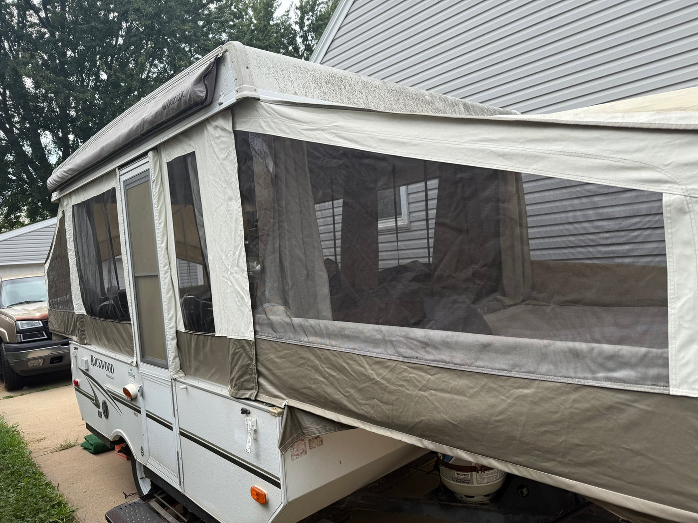  and views outside. Perfect for your next RV rental adventure.|Clean — photo 7