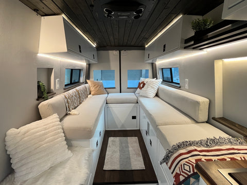 Like-New 2022 Sprinter 4x4 • Ultra-Low Miles • Premium Aluminum Build overland rental