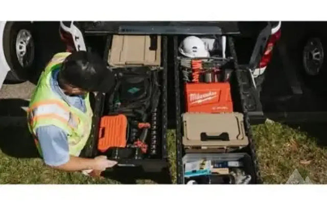 XG4 truck bed Drawer system — photo 3