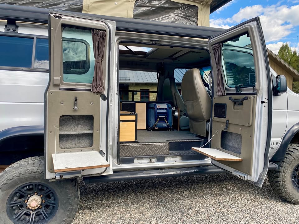2007 Ford e-350 sportsmobile in Big Sky, MT (photo 6) — photo 6