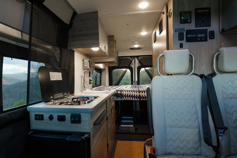 Winnebago Solis Campervan /"Combi" — photo 5
