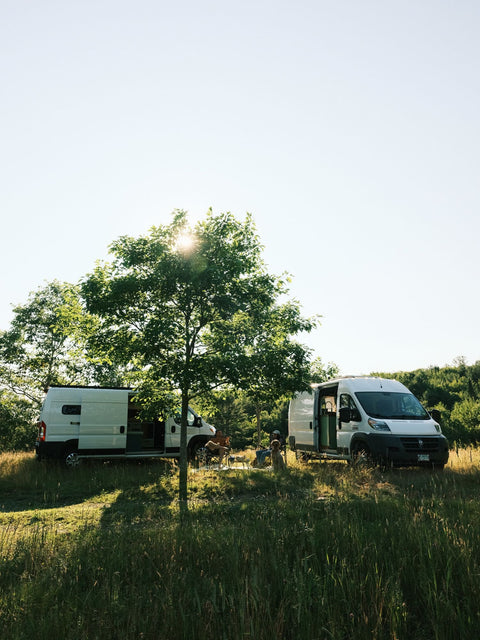 Top Notch Vans - Tela - Seats and Sleeps 2! — photo 3