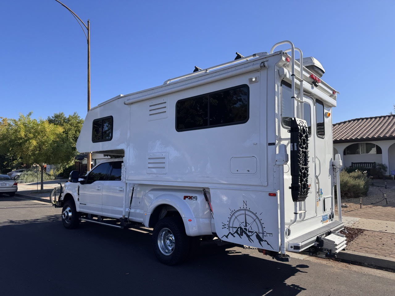  like an RV rental — photo 4