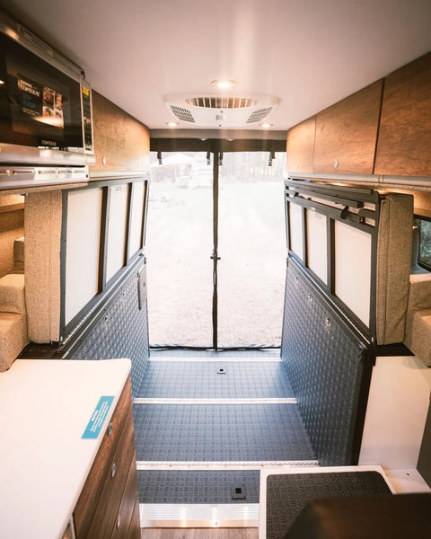 Rufus: Storyteller Overland Beast Mode 4x4 — photo 5