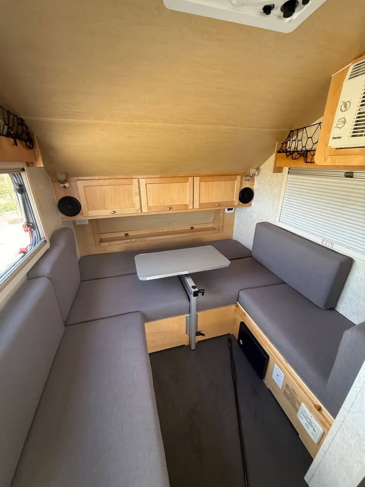 2017 Travel Trailer - NuCamp t@b 320 s in Longmont, CO (photo 8) — photo 8