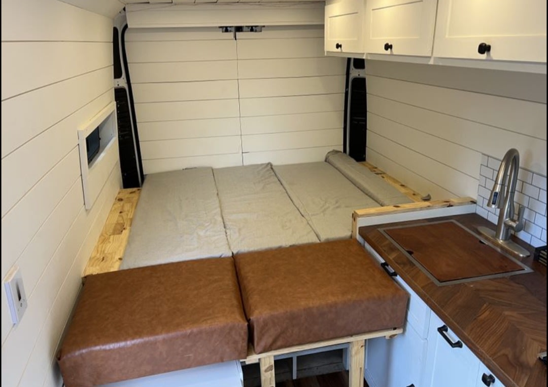 2019 RAM Promaster 2500 - Launch Your Pacific Northwest Adventure! — photo 6