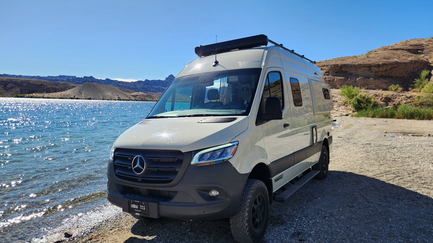 4WD Winnebago Revel 44E "Rosie" Unlimited Miles Mighty 5 + Starlink — photo 2