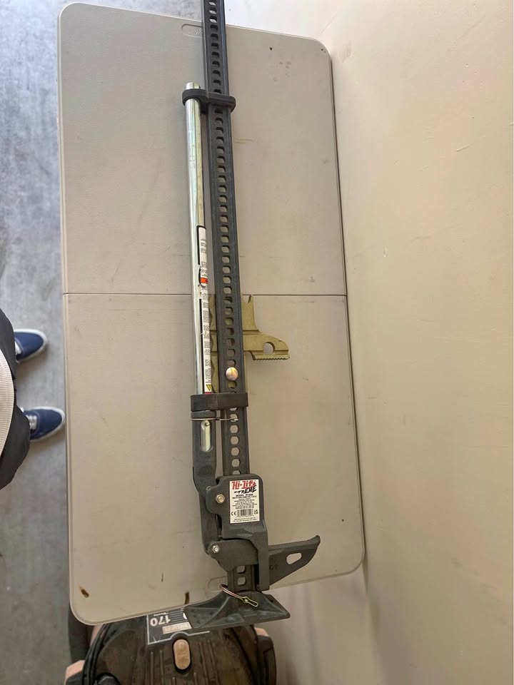 Hi-Lift Jack in Phoenix, AZ (photo 1) — photo 1