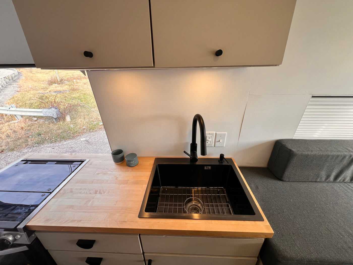 Vanlife Ready Off-Grid Home! High-Roof Ford Transit — photo 9