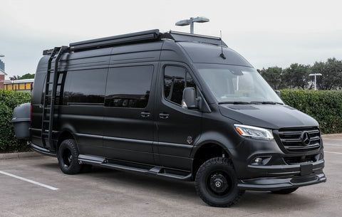 OGV Vsport OFF Road Luxury Cruiser overland rental
