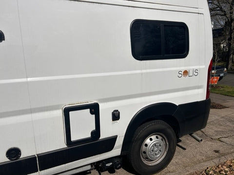 “Betty White” 2022 Winnebago Solis 59P — photo 5