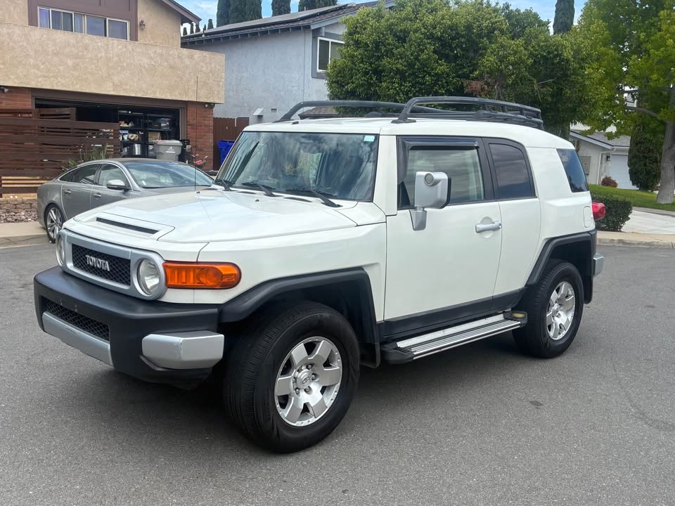 2010 Toyota FJ Cruiser · Sport Utility 2D in Escondido, CA (photo 1)
