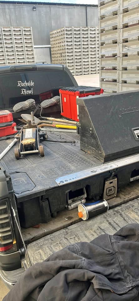 Decked box system