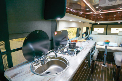 Airstream Interstate Mercedes-Benz – Luxury Class B Camper Van — photo 3