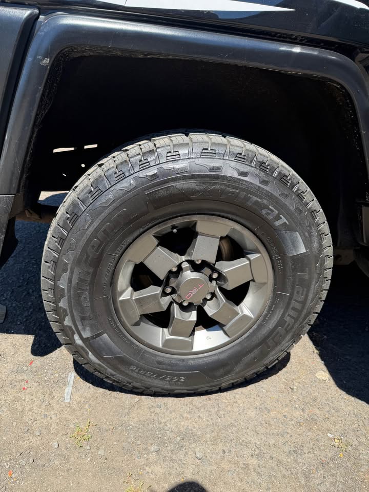2007 Toyota FJ Cruiser in Beaverton, OR (photo 11) — photo 11