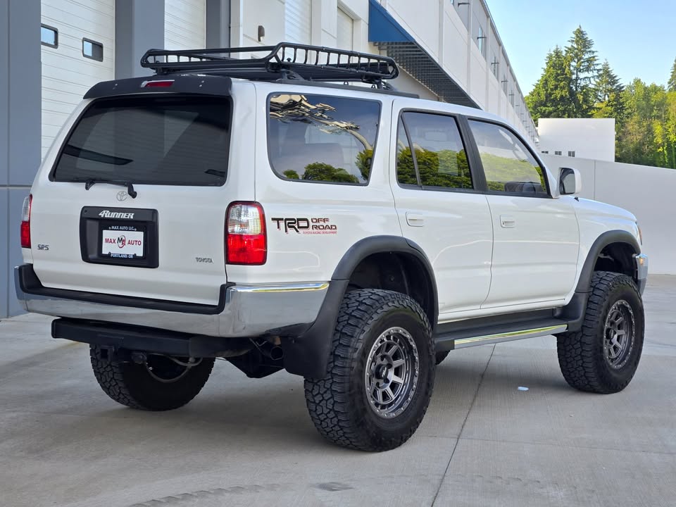 1998 Toyota 4RUNNER 4WD 5 SPEED MANUAL in Vancouver, WA (photo 7) — photo 7